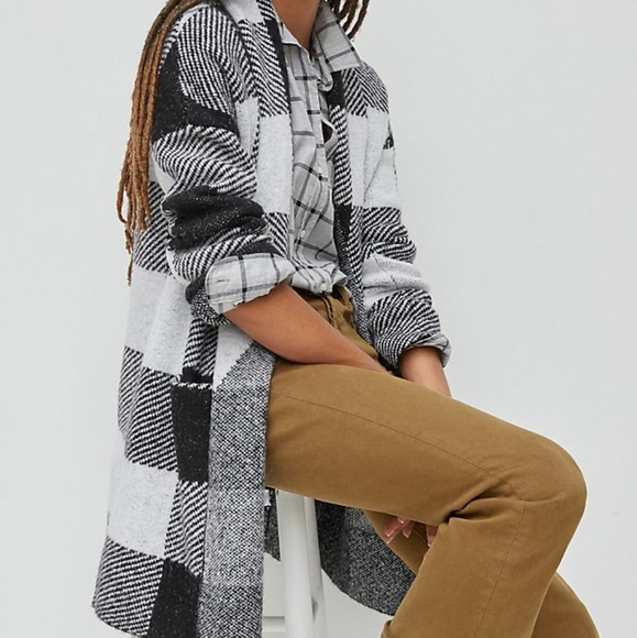 Anthropologie Sweaters - Anthropologie Rooney large check sweater coat